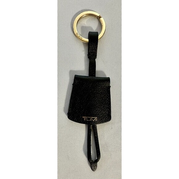 Tumi Key FOB Keychain Black Leather Case & Gold Logo Hardware Rare - Picture 1 of 6